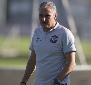 Tite admite incômodo com jejum em clássicos: 