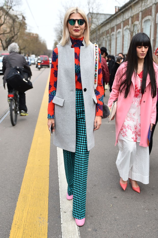 Street style na semana de moda de MIlão (Foto: Getty Images)