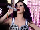 Katy Perry faz show na pré-estreia de seu filme em Los Angeles