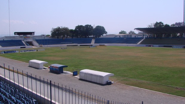 Estádio Martins Pereira (Foto: Aline Oliveira)