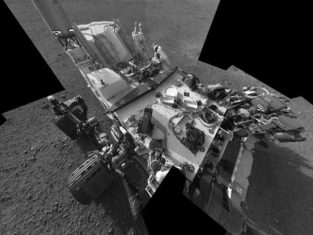 O robô Curiosity em Marte (Foto: Divulgação / Nasa)