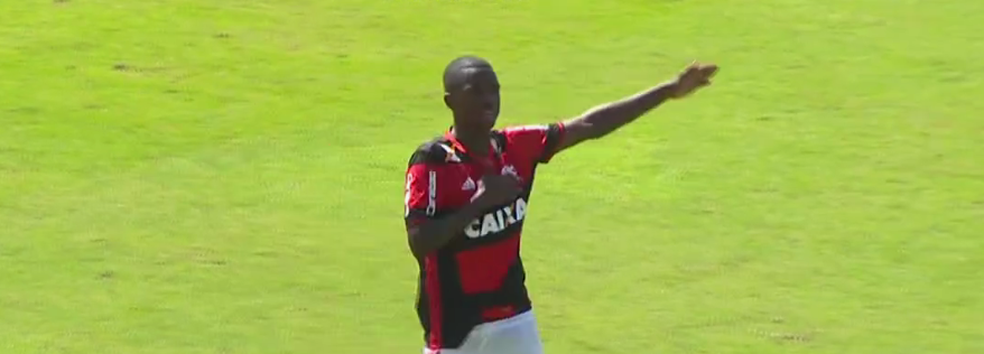 Vinicius Junior participou dos quatro gols na vitória do Fla por 4 a 0 contra o Fluminense, na Taça Rio sub 20 (Foto: Reprodução)