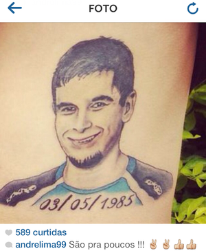 André Lima publicou imagem da tatuagem do fã como afradecimento pelo carinho (Foto: Reprodução)