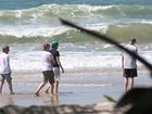 Paul McCartney curte praia na Bahia