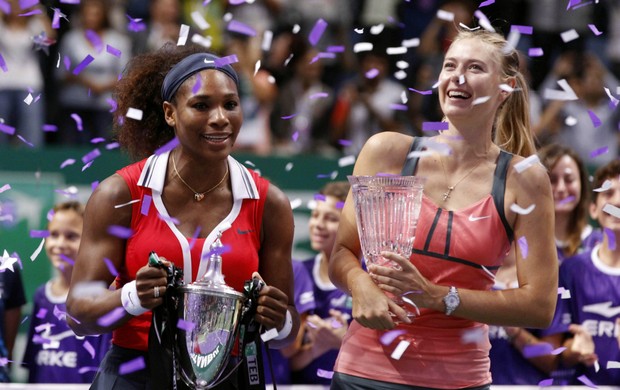 tênis Serena Williams e Maria Sharapova final WTA Championship em Istambul (Foto: Reuters)
