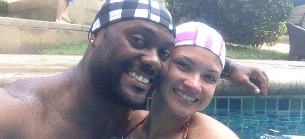 Vagner Love e noiva Lucilene China Shandong Luneng (Foto: Arquivo Pessoal)