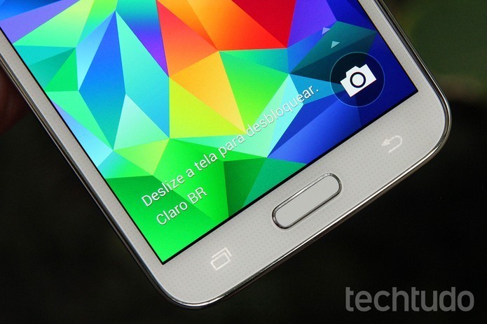 Galaxy S5 tem Android desatualizado (Foto: Luciana Maline/TechTudo)