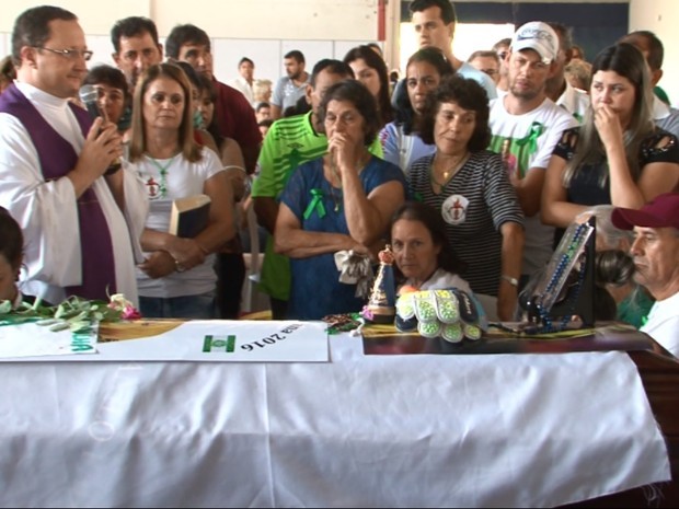 Goleiro Danilo Da Chapecoense E Enterrado Em Cianorte No Parana Norte E Noroeste G1