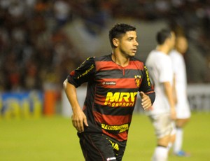 Cicinho - Sport (Foto: Aldo Carneiro/Pernambuco Press)