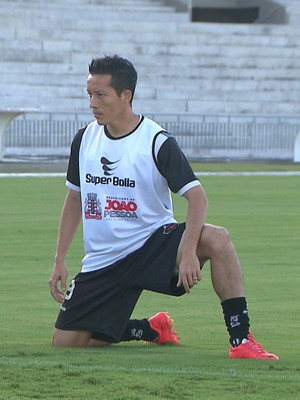 Samuel, jogador do Botafogo-PB (centro) (Foto: Reprodução / TV Cabo Branco)