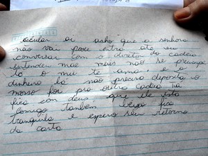 Conteúdo do verso da carta enviado para mãe em Piracicaba (Foto: Fernanda Zanetti/G1)