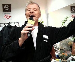 Antes Tarde Do Que Nunca Miguel Falabela Miguel Falabella Abre Camarim De Seu Novo Espetaculo Em Sao Paulo Tv Gshow