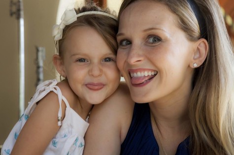 Fernanda Rodrigues e a filha, Luiza (Foto: GuiMaia DanBehr)