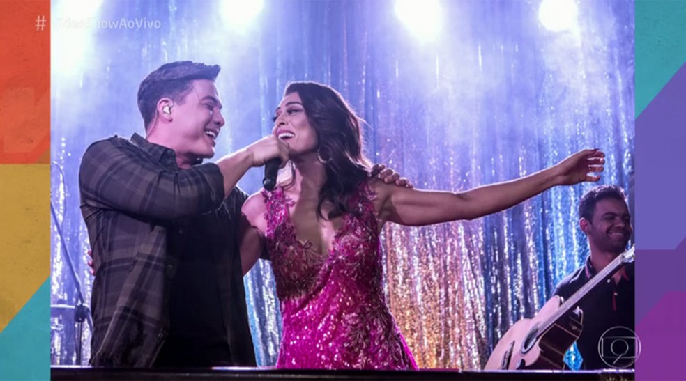 Wesley Safadão e Juliana Paes na novela 'A Força do Querer' (Foto: TV Globo)