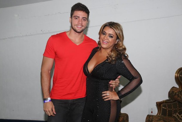 Preta Gil e o noivo, Rodrigo Godoy (Foto: Manuela Scarpa / PhotoRioNews)