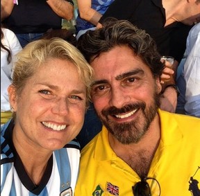 Xuxa e Junno no maracanã (Foto: Instagram / Reprodução)