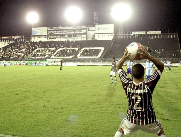 jogo Fluminense Macaé São Januário público (Foto: Marcelo Theobald / Ag. O Globo)