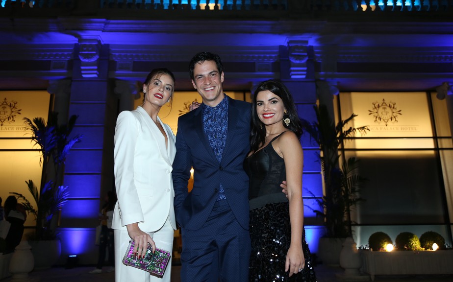 Lançamento de 'Pega Pega': veja os flagras dos bastidores!