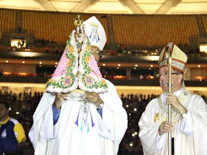 Bispo auxiliar de Belém, Dom Teodoro e o Arcebispo de Manaus, Dom Sérgio (Foto: Suelen Gonçalves/G1 AM)