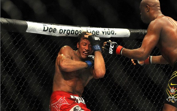 UFC 153 Anderson Silva e Stephan Bonnar (Foto: André Durão / Globoesporte.com)