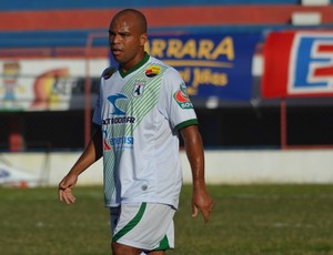 Vitinho, atacante do Sousa (Foto: Felipe Martins / GLOBOESPORTE.COM)