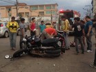 Colisão entre motos deixa dois feridos no centro de Porto Velho