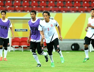 treino Taiti em Recife (Foto: Aldo Carneiro / Pernambuco Press)