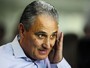 Pressionado, Tite vê Corinthians ainda em busca de maturidade