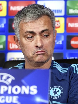 José Mourinho técnico Chelsea (Foto: EFE)