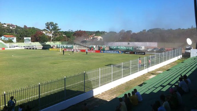 Gestor do Boavista rouba a cena e vai de helicóptero para o jogo com o Botafogo (Foto: Chandy Teixeira)