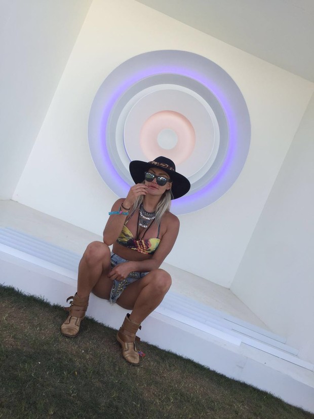 Laura Keller no Coachella (Foto: Divulgação)