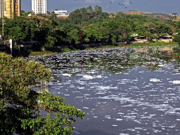 G1 Rio Piracicaba Amanhece Coberto De Espuma E Cetesb Culpa Estiagem