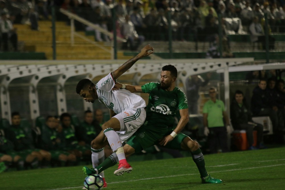 Atuações: Palmeiras sofre com pouca produção ofensiva contra a Chape