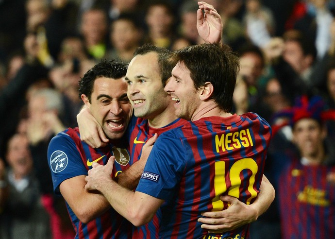 Xavi Iniesta Messi Barcelona (Foto: Getty Images)