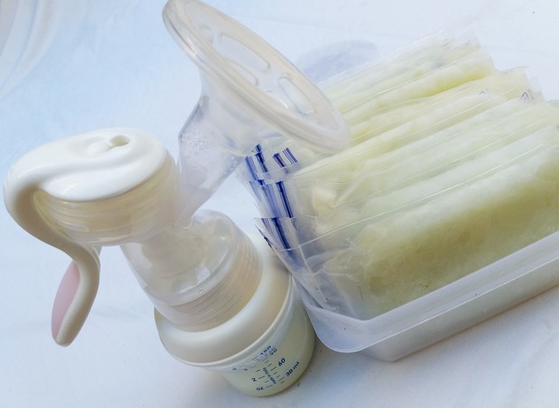 Bombas de tirar leite materno: CDC divulga novas diretrizes de higiene -  Revista Crescer