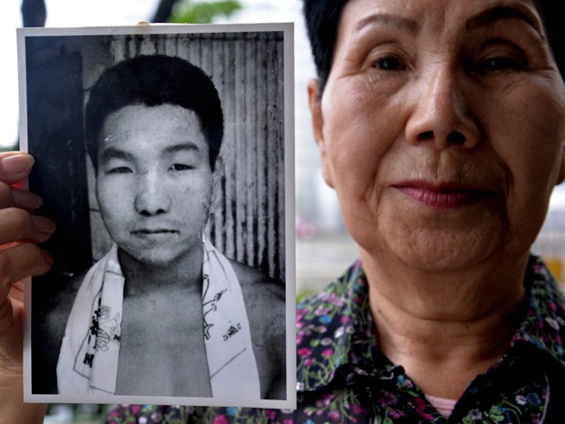 Irmã do boxeador Iwao Hakamada, o condenado à morte mais velho do mundo. (Foto: Kazuhiro Nogi/AFP)