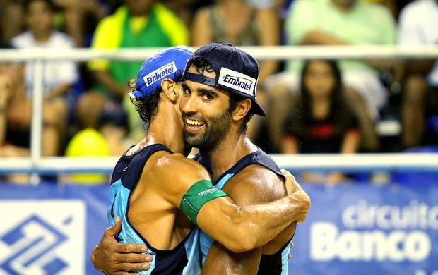 vôlei de praia Emanuel e Pedro Solberg (Foto: Paulo Frabk / CBV)
