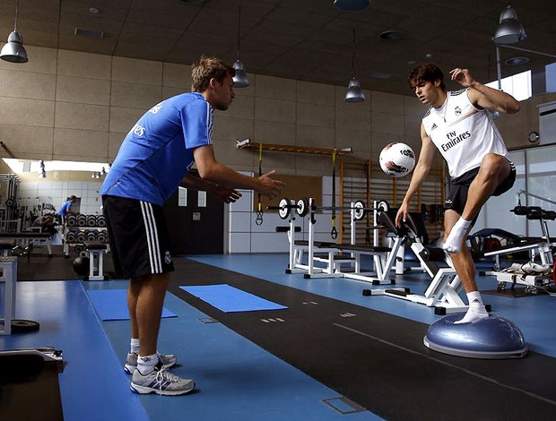 Kaká real madrid musculação (Foto: Reprodução / Site Oficial do Real Madrid)