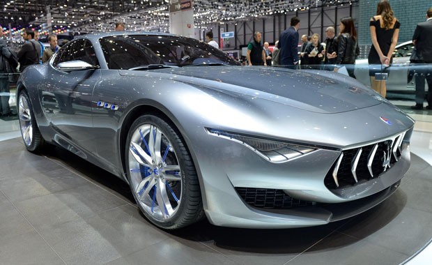 Maserati Alfieri (Foto: Newspress) Maserati Alfieri (Foto: Newspress)