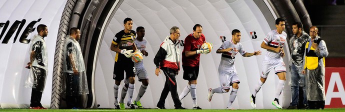 Rogerio Ceni São Paulo x Danubio (Foto: Marcos Ribolli) Rogerio Ceni São Paulo x Danubio (Foto: Marcos Ribolli)
