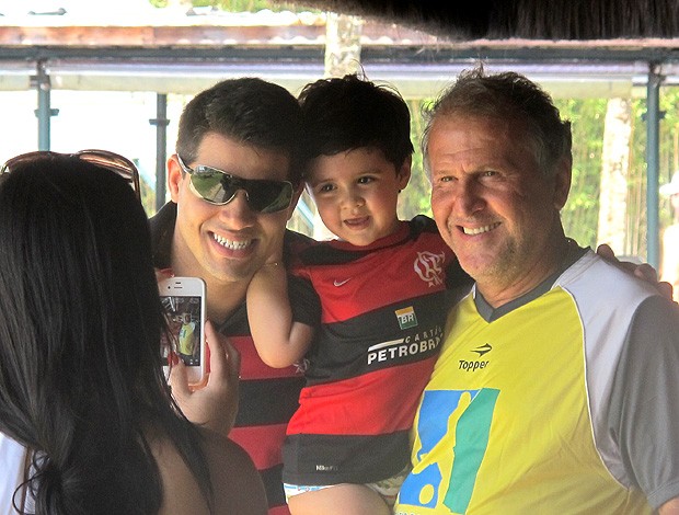Zico torcedores hotel portobello Flamengo (Foto: Janir Júnior / Globoesporte.com)