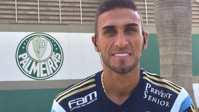 Após clássico, Rafael Marques refuta rótulo de 