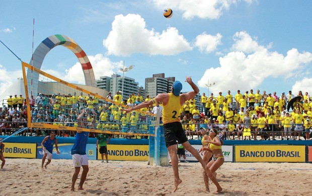 Brasil Argentina desafio vôlei de praia Manaus (Foto: Isabella Pina)