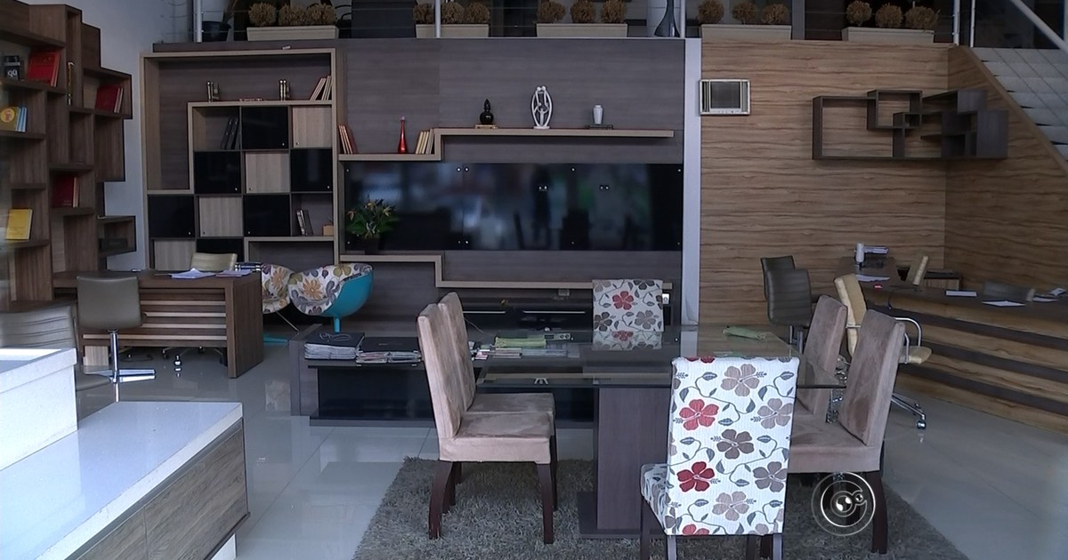 G1 Loja de móveis planejados fecha e prejudica clientes em Sorocaba