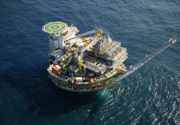 Plataforma de petróleo do pré-sal ; Petrobras ;  (Foto: Arquivo/Agência Brasil)