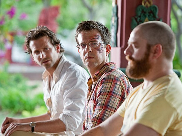Phil (Bradley Cooper), Stu (Ed Helms) e Alan (Zach Galifianakis), em 'Se beber, não case 2' (Foto: Divulgação)