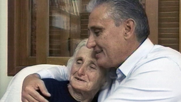 Mãe de Tite chora com Seleção: 