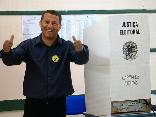 g1 em florianópolis todos os 7 candidatos votaram pela manhã