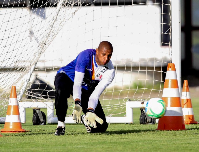 Tiago Cardoso Santa Cruz (Foto: Aldo Carneiro / Pernambuco Press)