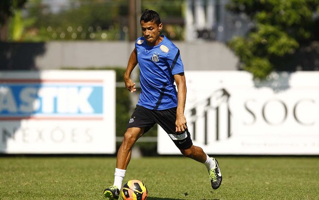Cícero, meia do Santos (Foto: Ricardo Saibun/Divulgação Santos FC)